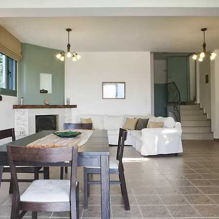 Archos With Pool, Play Area,bbq & Amazing View!! Villa