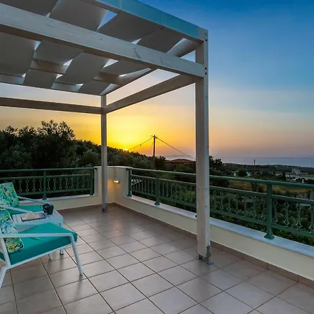 Villa Archos With Pool, Play Area,bbq & Amazing View!! Mési