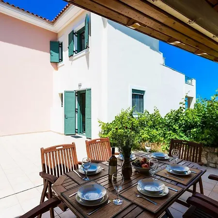 Archos With Pool, Play Area,bbq & Amazing View!! Villa Mési