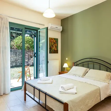 Archos Villa With Pool, Play Area,Bbq & Amazing View!! Villa