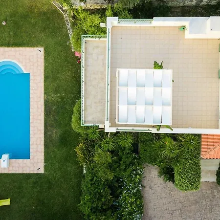 Archos Villa With Pool, Play Area,Bbq & Amazing View!! Villa *