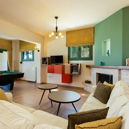 빌라 Archos With Pool, Play Area,bbq & Amazing View!! Mési