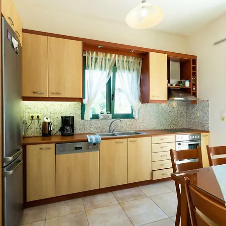 Archos Villa With Pool, Play Area,Bbq & Amazing View!! *